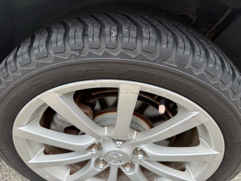 Mazda MX-5 Miata Touring Power Retractable Hardtop 2008