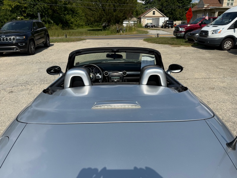 Mazda MX-5 Miata Touring Power Retractable Hardtop 2008