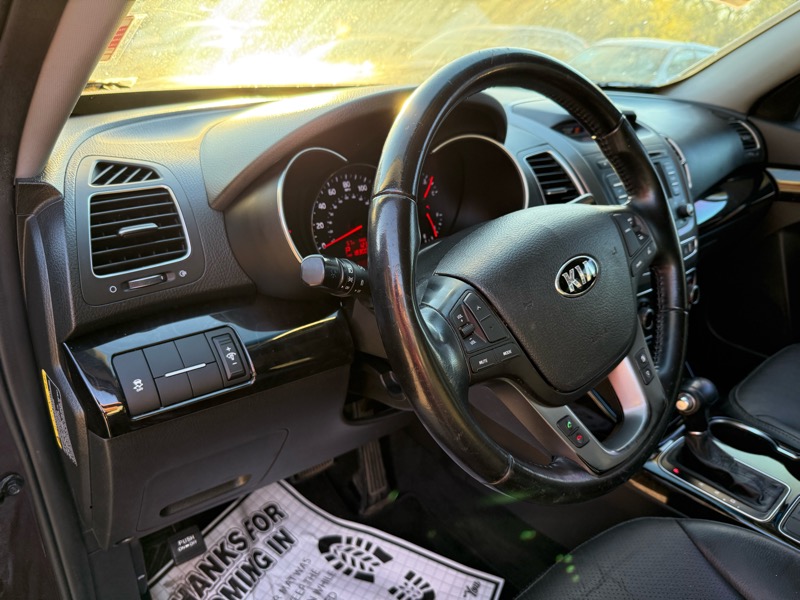 Kia Sorento LX 2WD 2015
