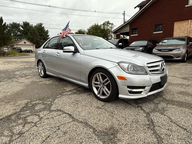 Mercedes-Benz C-Class C300 4MATIC Sport Sedan 2013