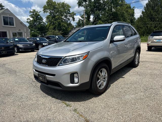 Silver 2014 Kia Sorento SUV / Crossover Front-Wheel Drive 5-Speed Automatic
