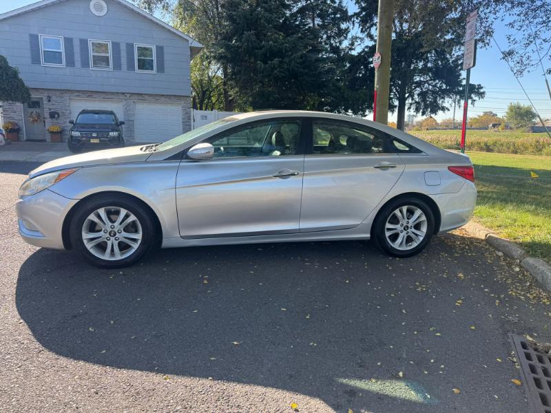 2011 Hyundai Sonata Limited
