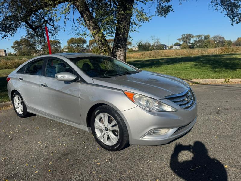 Hyundai Sonata Limited Auto 2011 Hyundai Sonata Limited Auto 2011