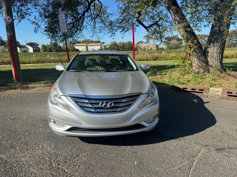 Hyundai Sonata Limited Auto 2011 Hyundai Sonata Limited Auto 2011
