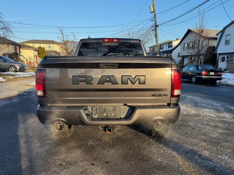 RAM 1500 Sport Quad Cab 4WD 2018