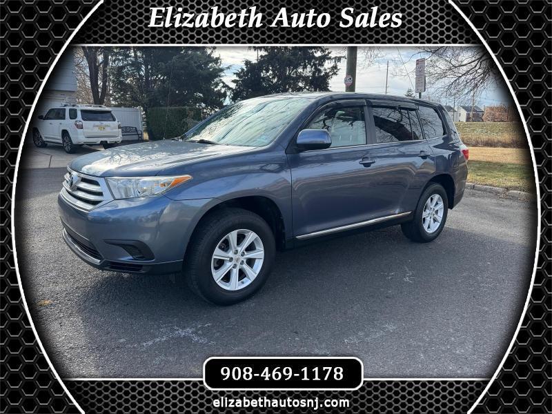 Toyota Highlander Base 2WD V6 2012