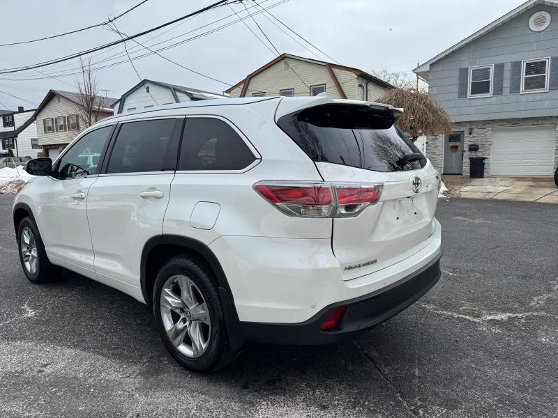 Toyota Highlander Limited AWD V6 2016