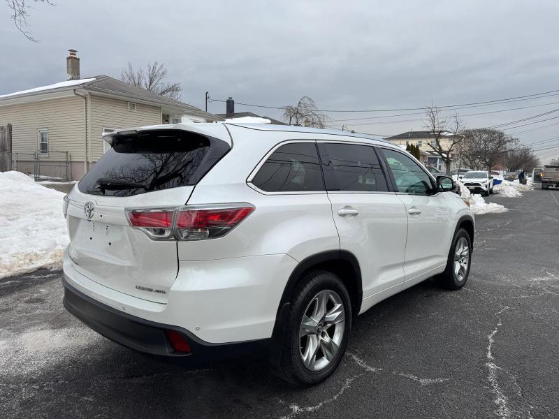 Toyota Highlander Limited AWD V6 2016