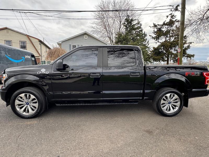 Ford F-150 4WD Reg Cab 126" STX 2018