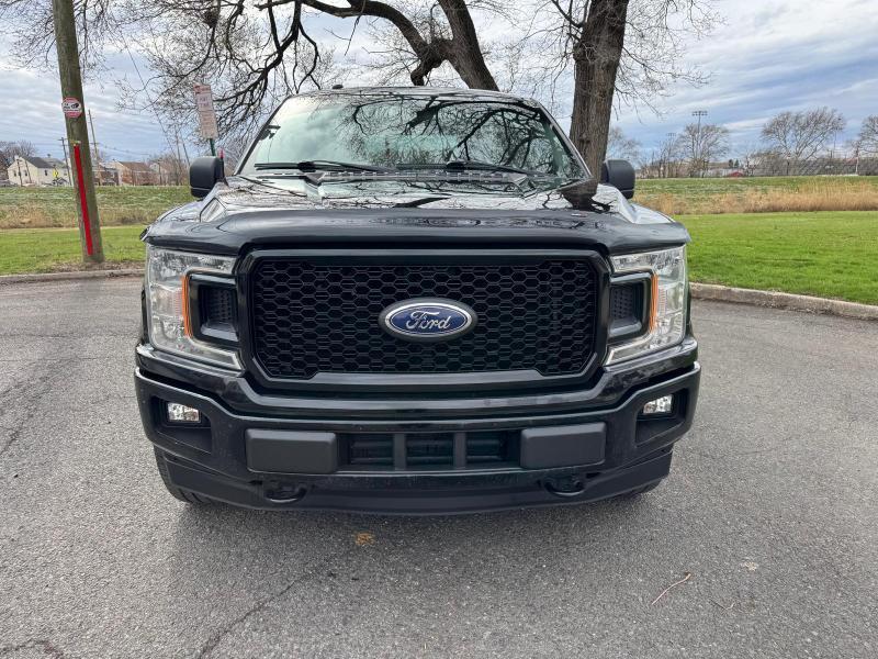 Ford F-150 4WD Reg Cab 126" STX 2018