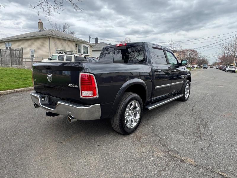 RAM 1500 Laramie Crew Cab SWB 4WD 2014