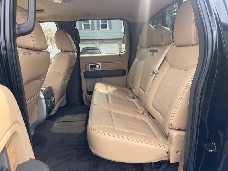 Ford F-150 SuperCrew 139" Lariat 2011