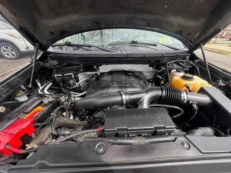 Ford F-150 SuperCrew 139" Lariat 2011