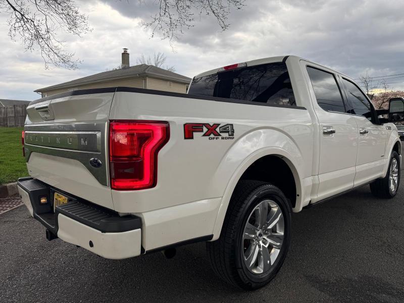 Ford F-150 4WD SuperCrew 145" Platinum 2015