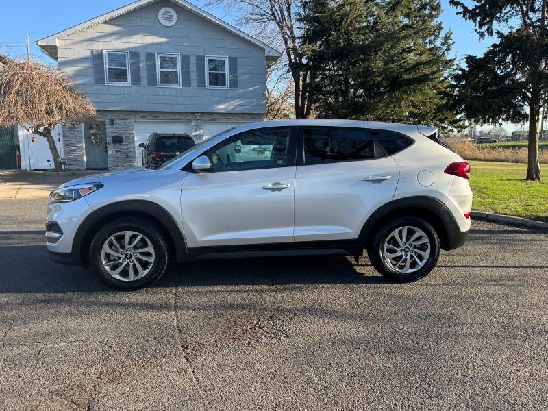 Hyundai Tucson SE 2017