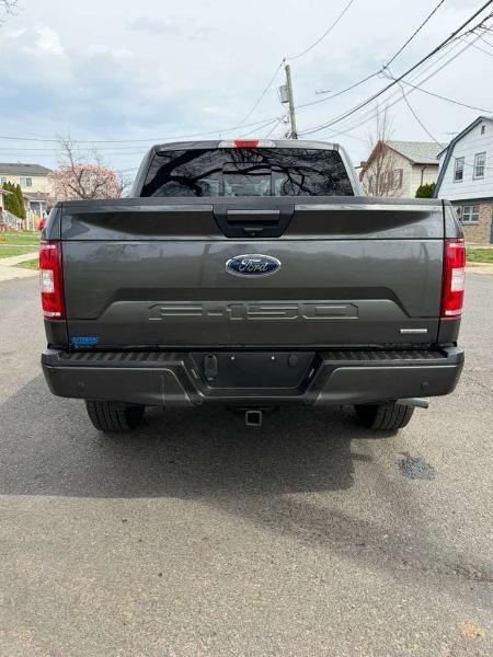 Ford F-150 XLT SuperCrew 5.5-ft. Bed 4WD 2018