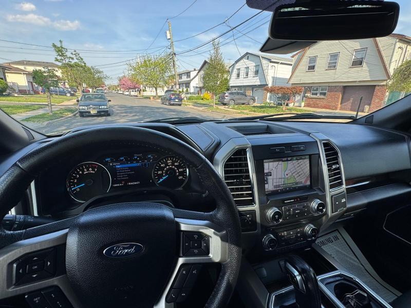 Ford F-150 4WD SuperCrew 157" Platinum 2015