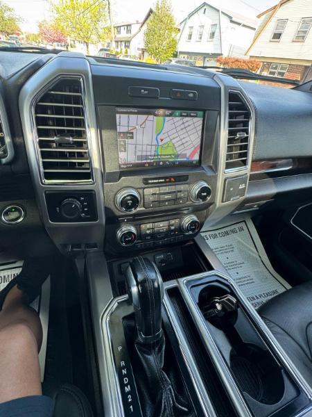 Ford F-150 4WD SuperCrew 157" Platinum 2015