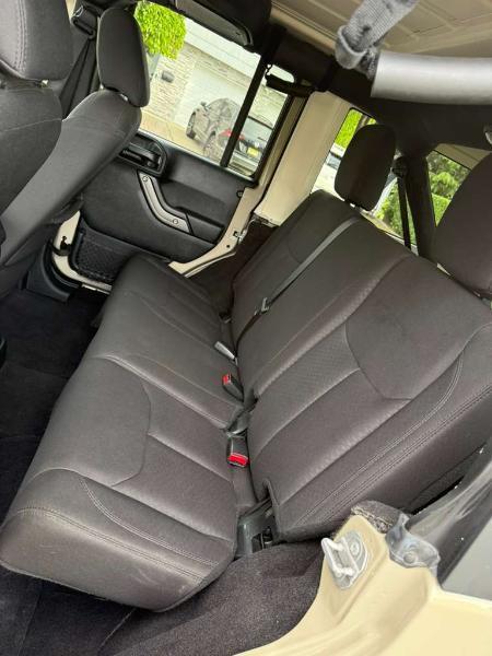 Jeep Wrangler Unlimited Sport 4WD 2017