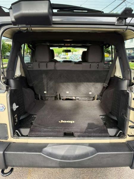 Jeep Wrangler Unlimited Sport 4WD 2017