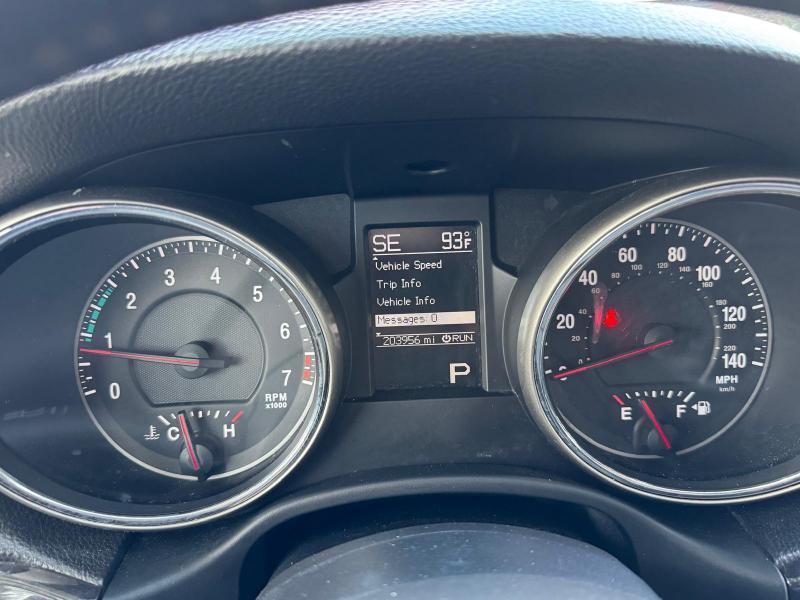 Jeep Grand Cherokee Laredo 4WD 2012
