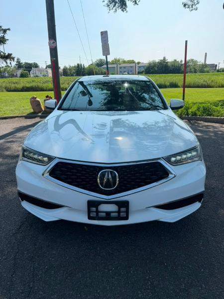 Acura TLX Base 3.5L SH-AWD 2018