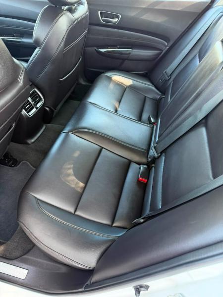 Acura TLX Base 3.5L SH-AWD 2018