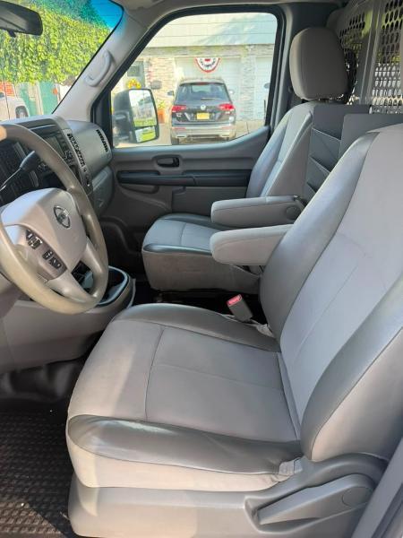 Nissan NV Cargo  2018