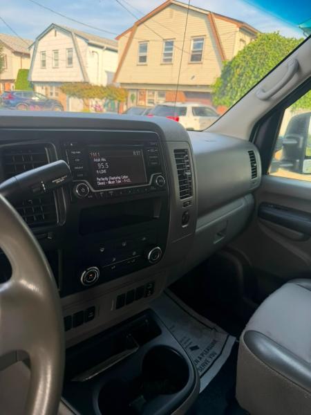Nissan NV Cargo  2018
