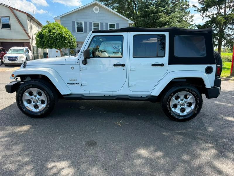 Jeep Wrangler Unlimited Sahara 4WD 2015