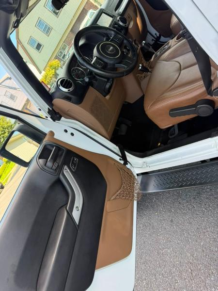 Jeep Wrangler Unlimited Sahara 4WD 2015
