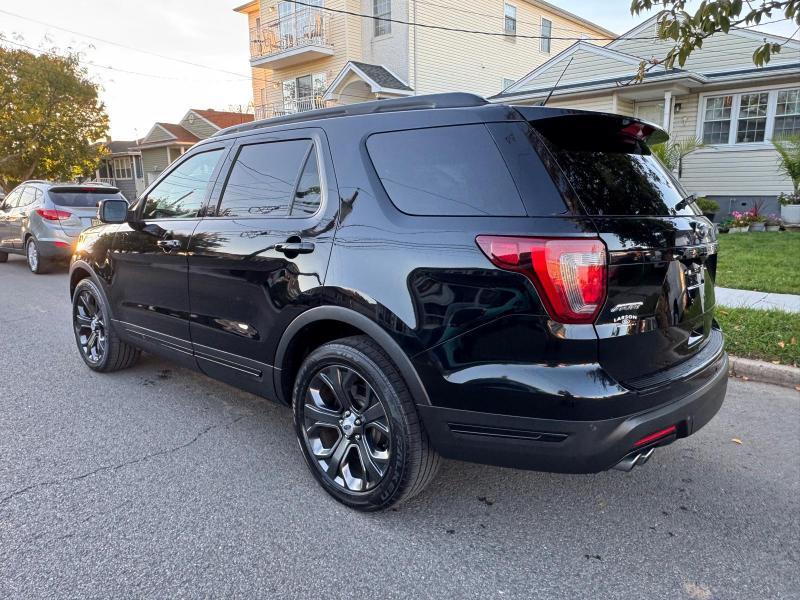 Ford Explorer Sport 4WD 2018