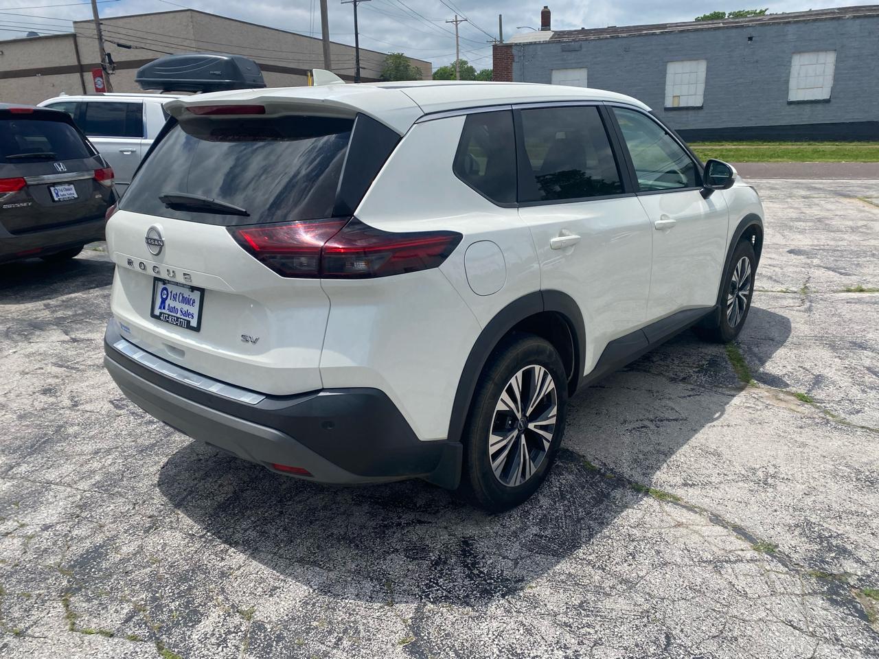 Nissan Rogue SV 2023