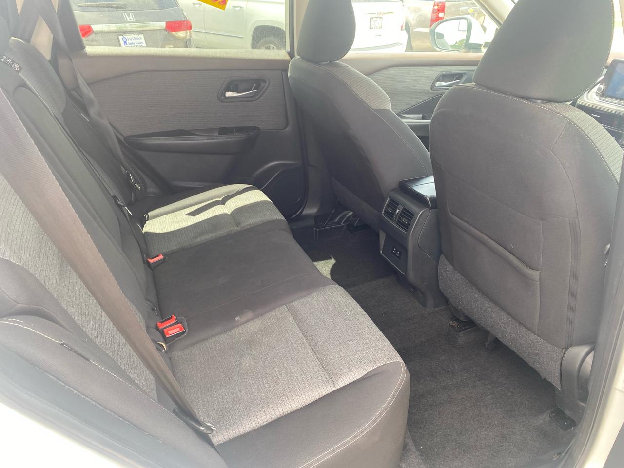 Nissan Rogue SV 2023