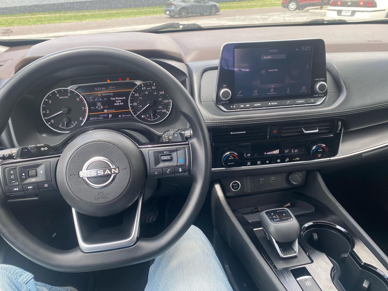 Nissan Rogue SV 2023