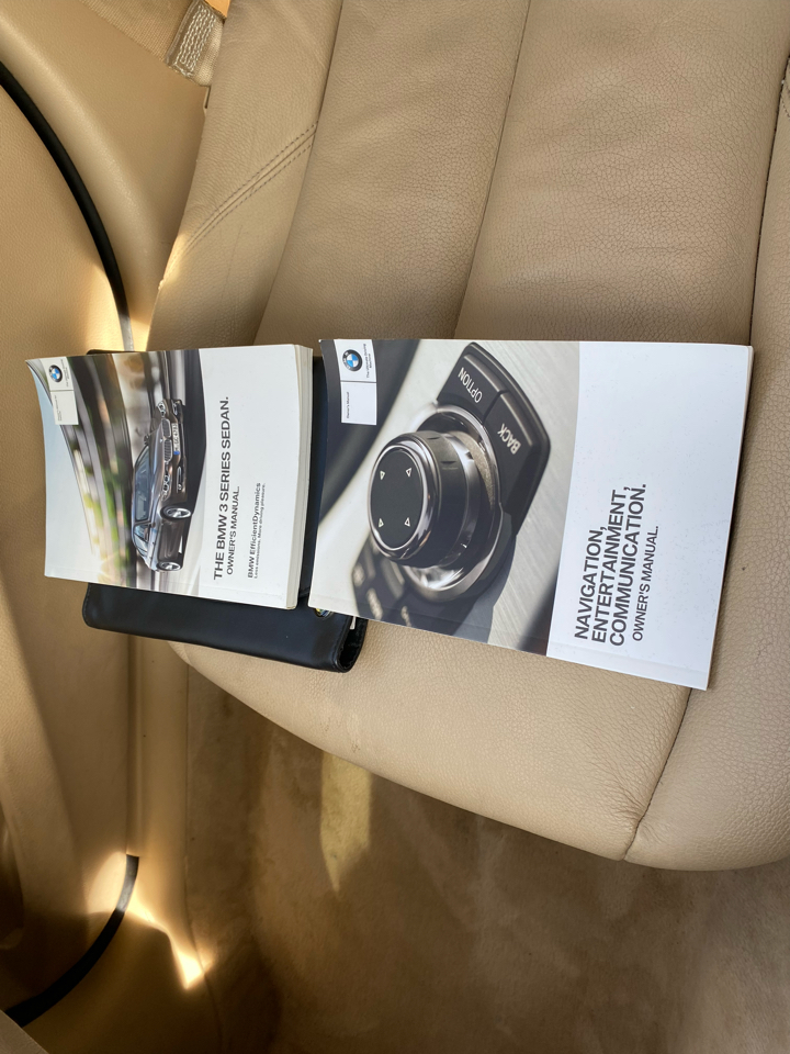 BMW 3-Series 328i xDrive Sedan 2013