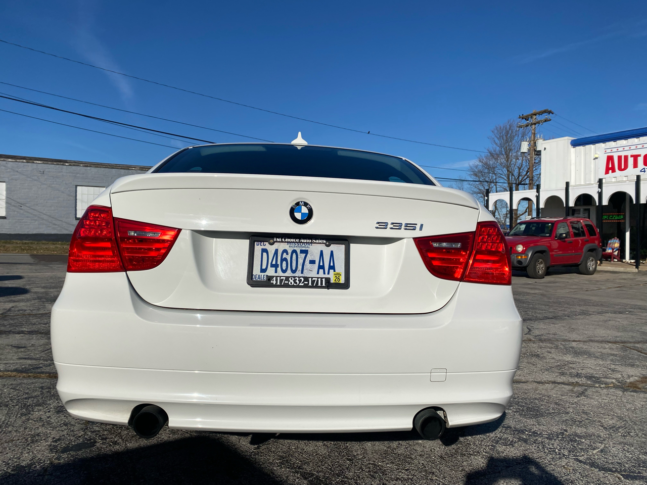 BMW 3-Series 335i 2011