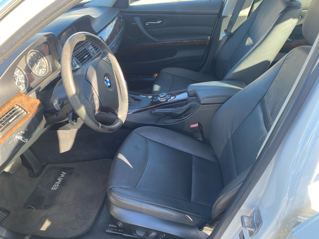 BMW 3-Series 335i 2011