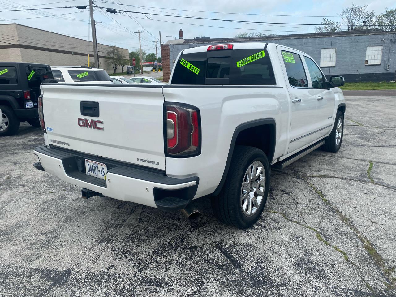 GMC Sierra 1500 Denali Crew Cab Long Box 4WD 2016