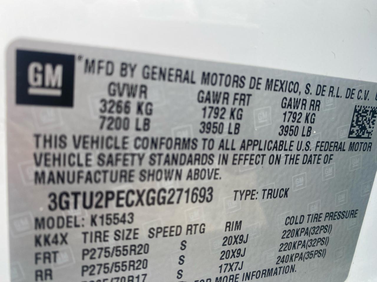 GMC Sierra 1500 Denali Crew Cab Long Box 4WD 2016