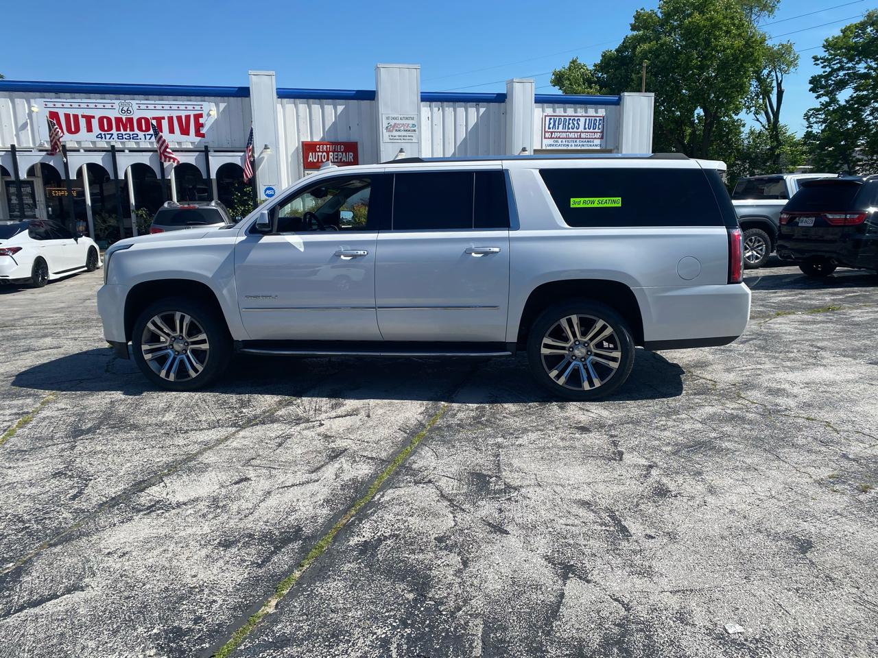 GMC Yukon XL Denali 4WD 2019