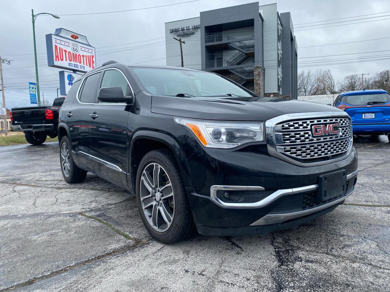 GMC Acadia Denali AWD 2019