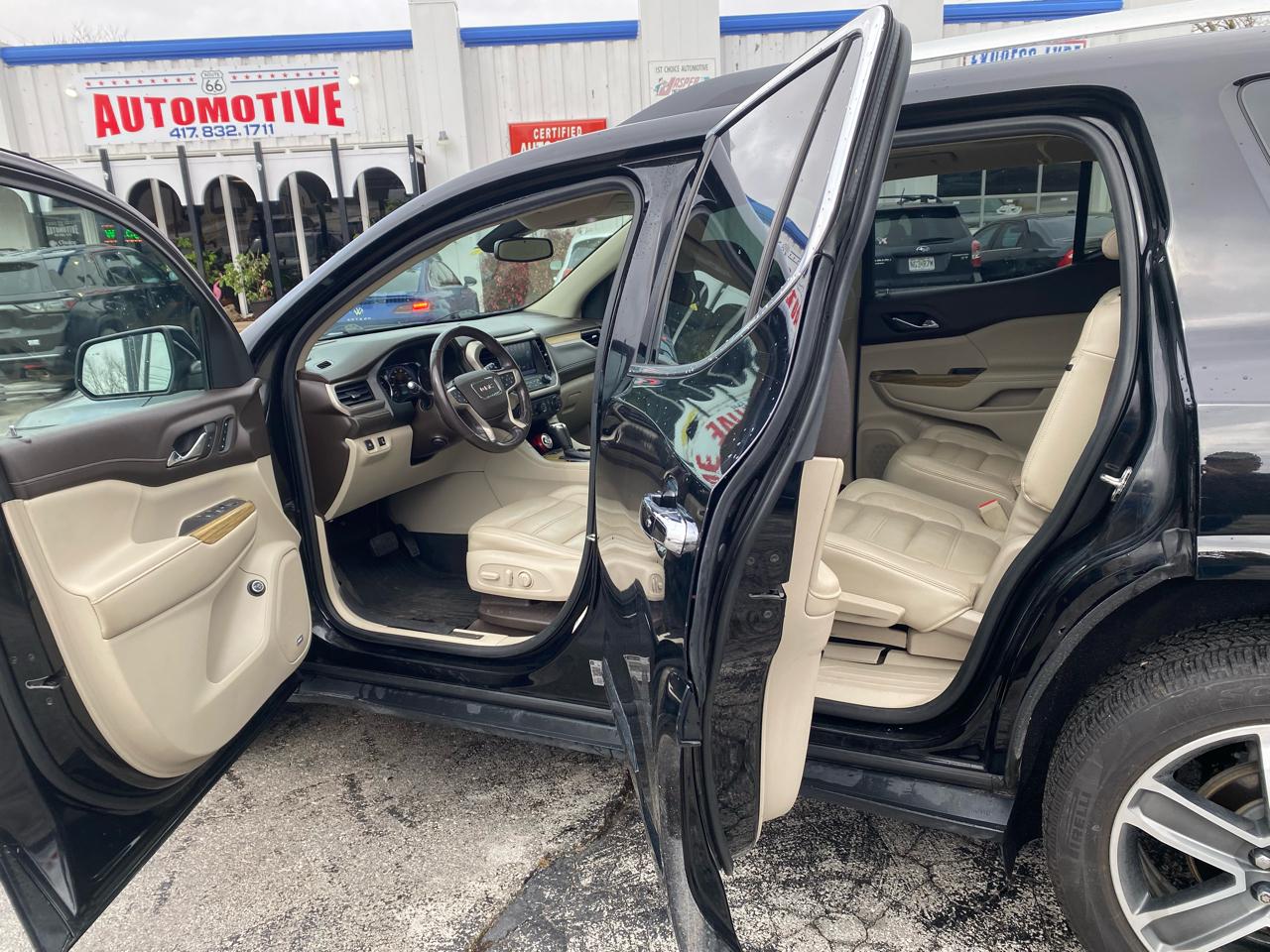 GMC Acadia Denali AWD 2019