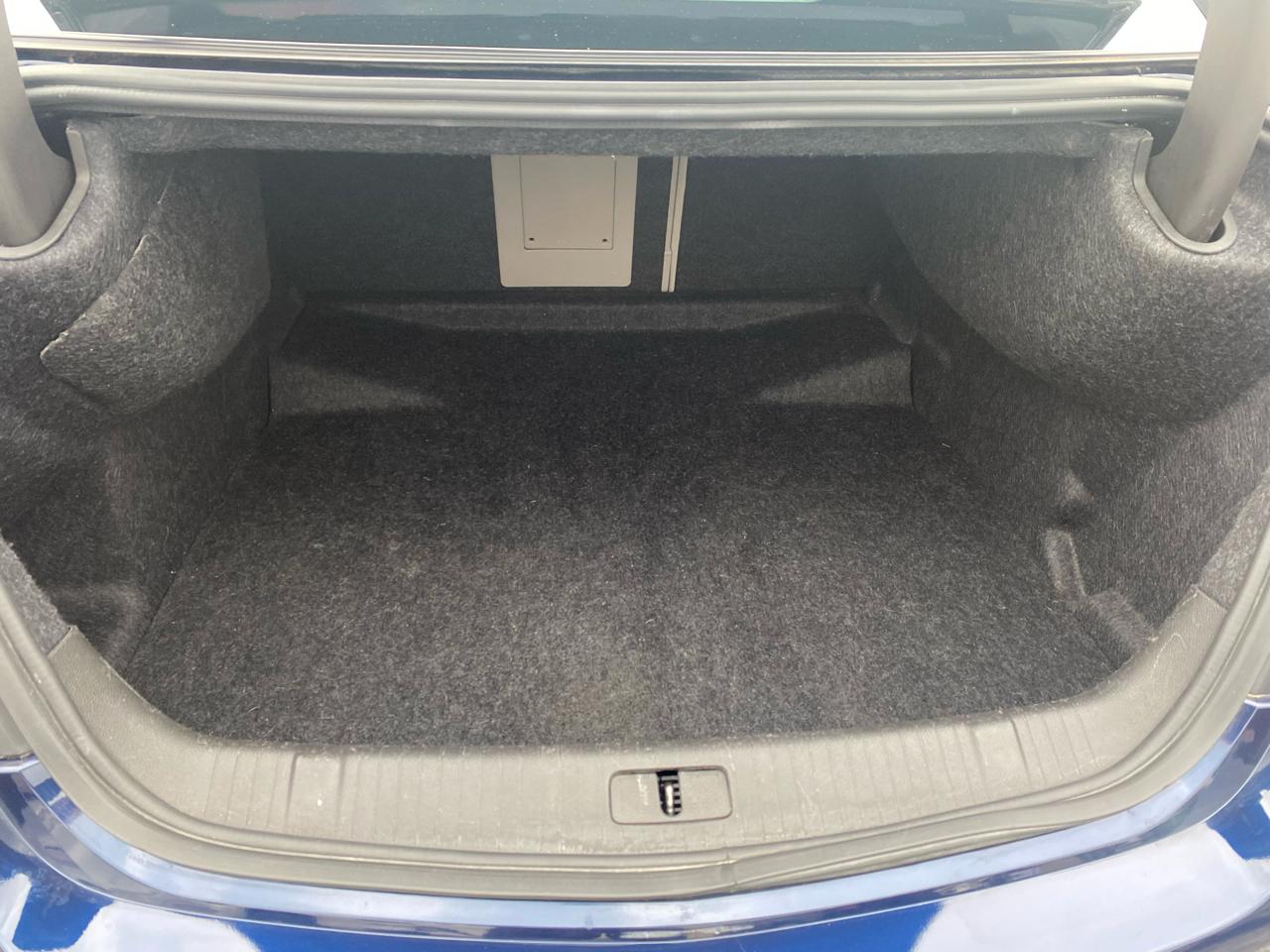 Buick LaCrosse CXL FWD 2011