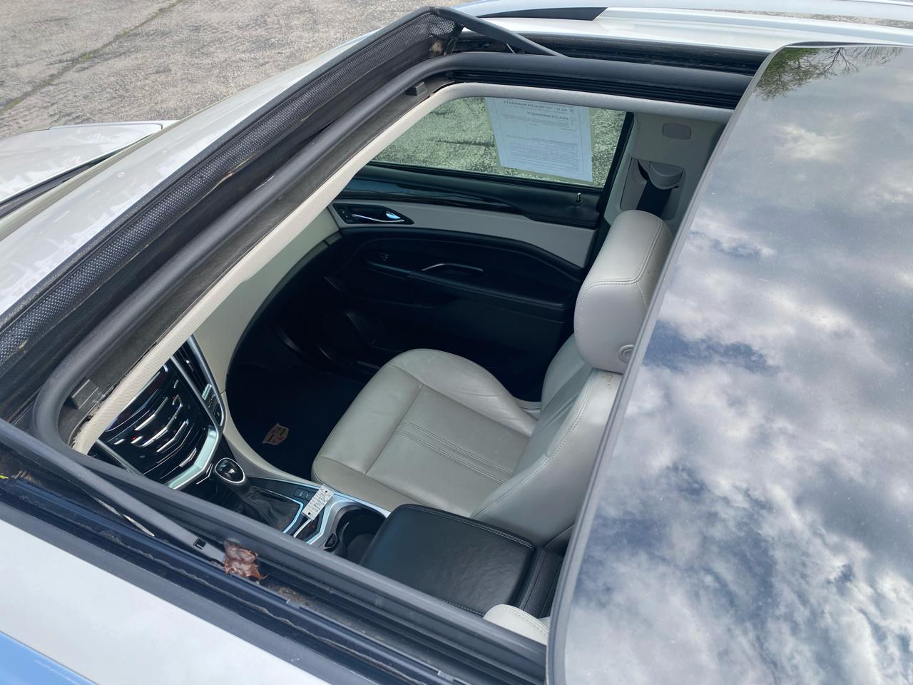 Cadillac SRX Performance Collection FWD 2016