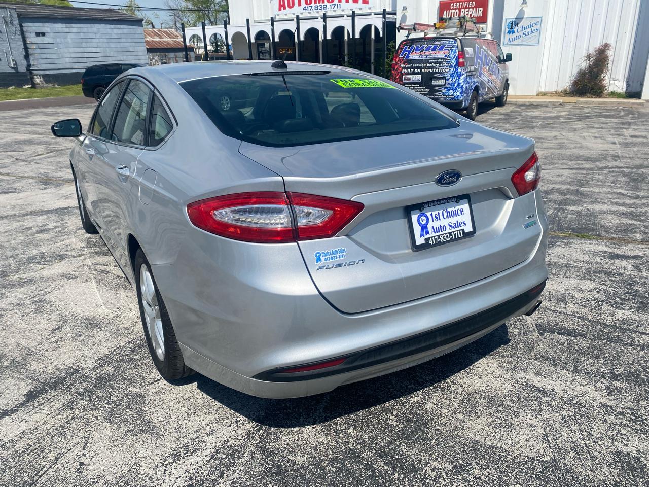 Ford Fusion SE 2014