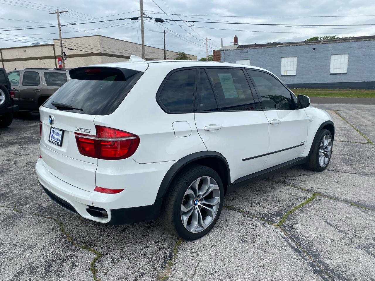 BMW X5 xDrive50i 2011