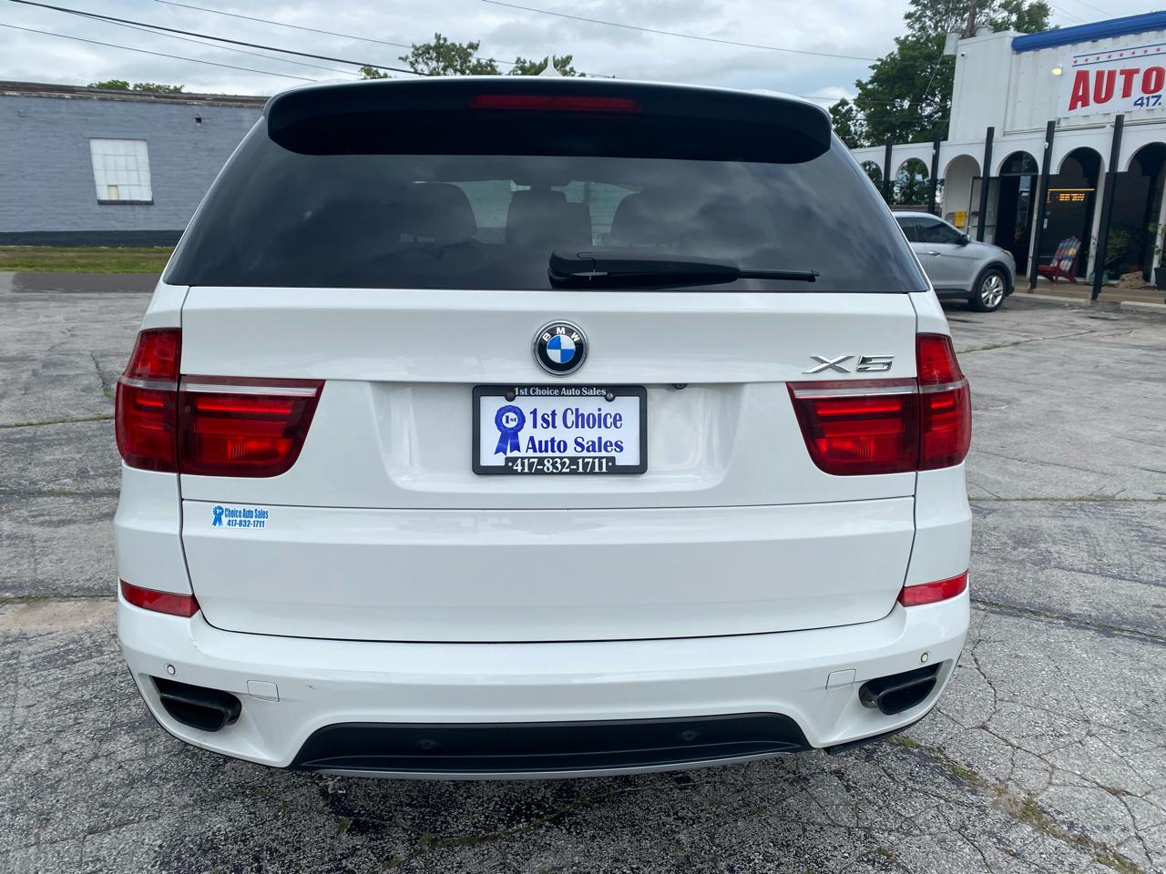 BMW X5 xDrive50i 2011