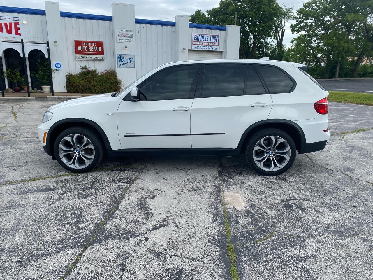 BMW X5 xDrive50i 2011