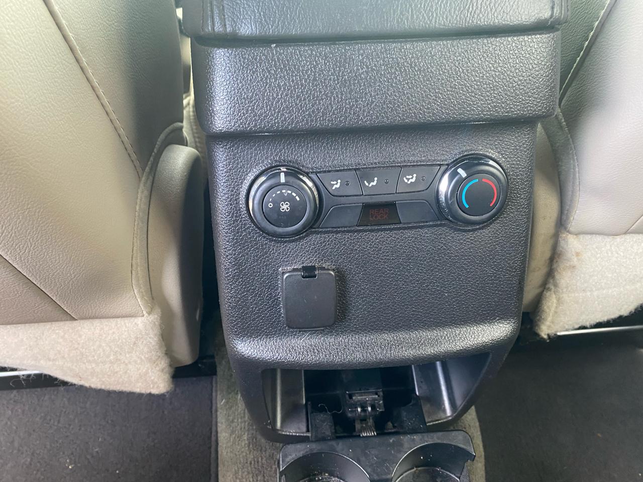 Ford Explorer XLT 2014